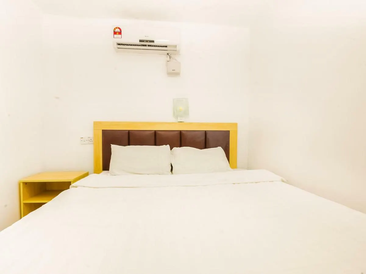 Aparthotel Hotel By The River Malacca